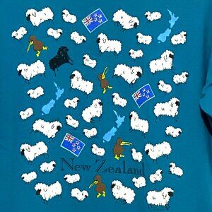 New Zealand Sheep T-Shirt Womens Size 16 M Green Travel Souvenir Oceania Island